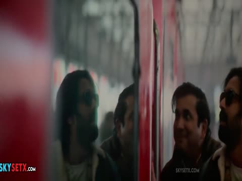 Aankhon ki Gustaakhiyan 2025 in Hindi thumb 