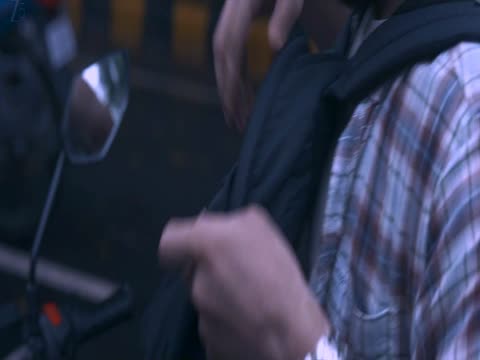 Tehran 2025 Hindi thumb